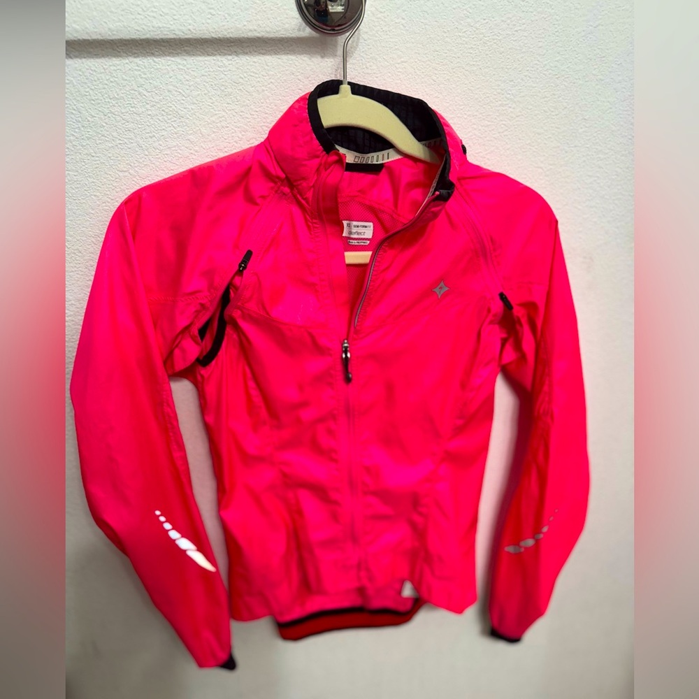 Specialized Deflect Windbreaker Cycling Jacket – Hot Pink – XS